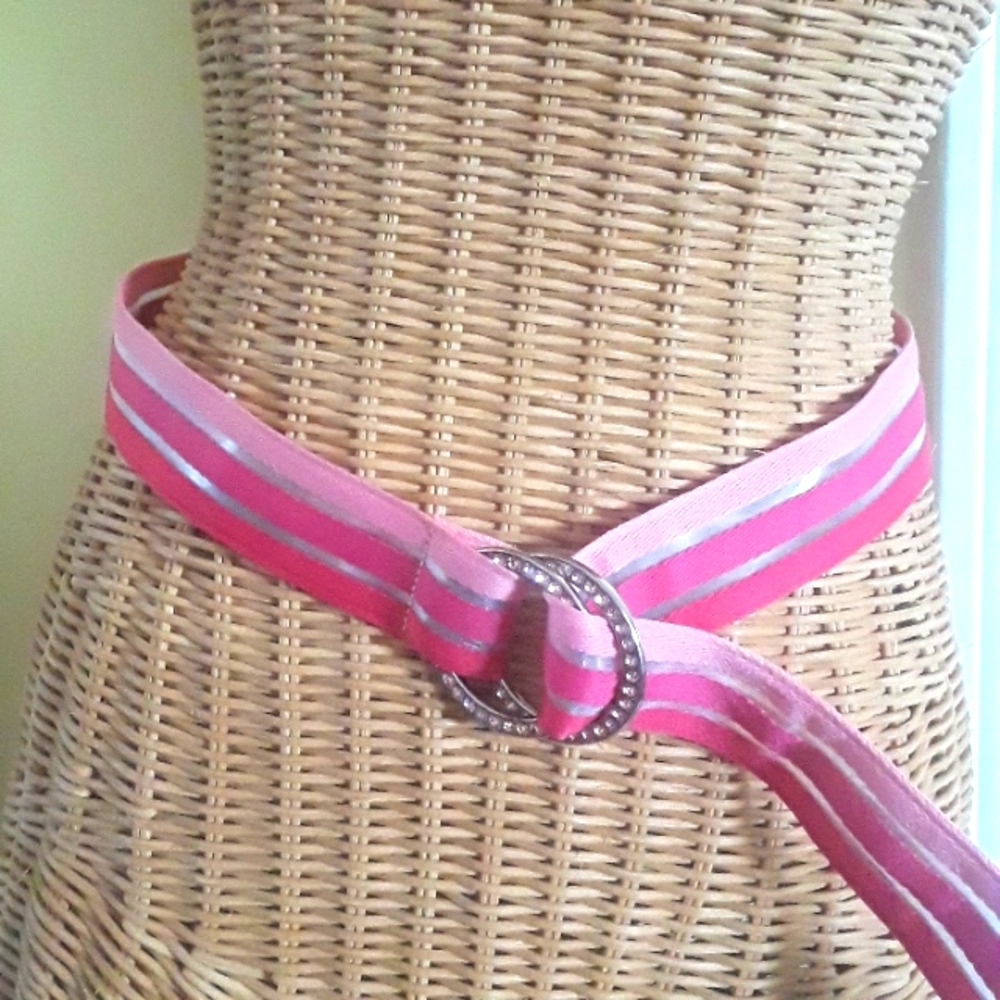 Express Women's Ribbon Belt Y2K Ombre Pink Stripes Rhinestone Double Ring Medium